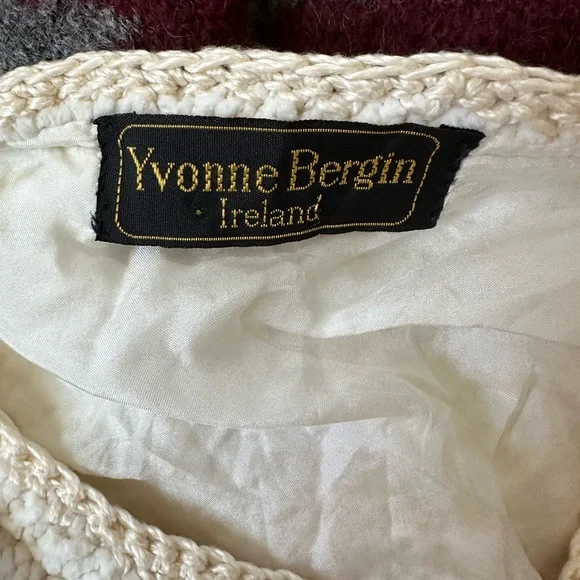 Handmade in Ireland Alpaca Cream and White Women's Cardigan Medium - Picture 6 of 10